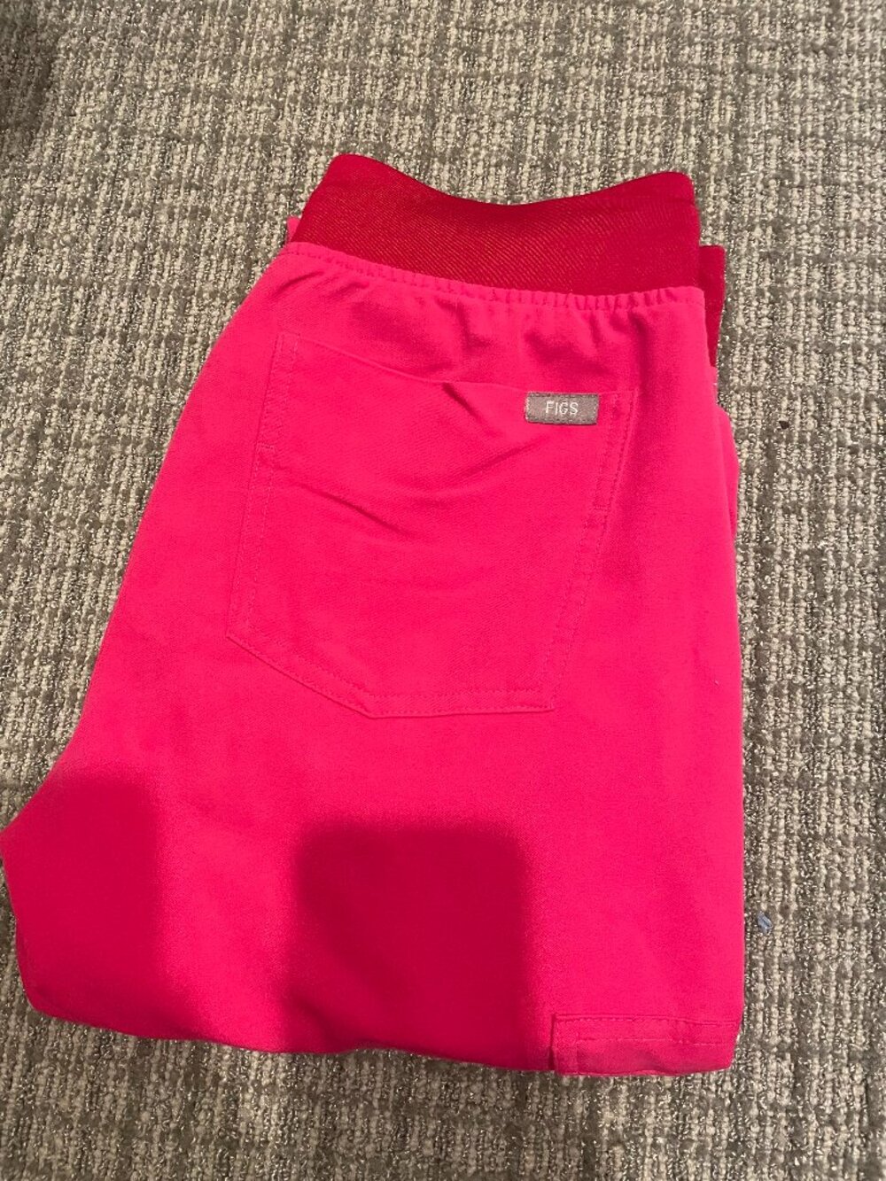 Figs Limited Edition Zamora Jogger - hot pink